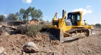 Aliağa Belediyesi'nden Üretim Yollarına Hizmet