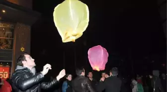 Gezi Parkı Protestolarında Ölenler İçin Gökyüzüne Dilek Fenerleri Bırakıldı