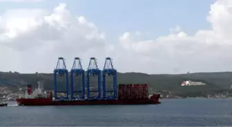 Liman Vinci Taşıyan Gemi, Çanakkale Boğazı'ndan Geçti