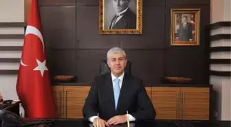 Uşak Valisi Erden'in Yeni Yıl Mesajı