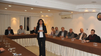 Nazilli'de İş Adamlarına İstihbarat Sistemi Semineri Verildi