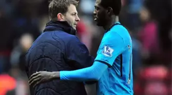 Tim Sherwood: Adebayor, Arsenal Karşısında Oynayacak