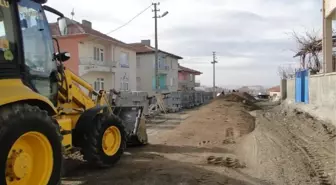 Sungurlu'da Yol Çalışmaları Tekrar Başladı