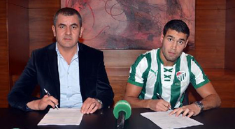 Bursaspor Oğuzhan Aynaoğlu'yla Anlaştı