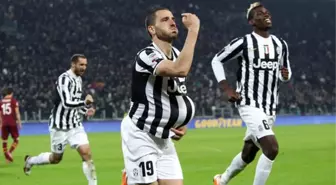 Juventus - Roma: 3-0 / Juventus Roma'yı Ezdi Geçti