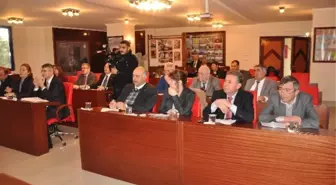 Yılın İlk Toplantısı 8 Eksikle Yapıldı