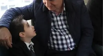 Başkan Durak'tan Minik Arda'ya Anlamlı Sürpriz