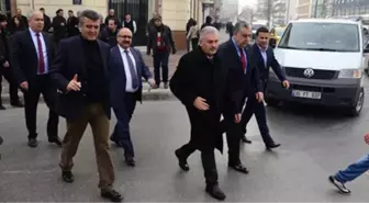 Binali Yıldırım'a 'Hırsızlık' Protestosu