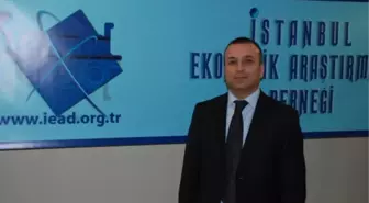 Ekonomistler Singapur'da Gündemi Değerlendiriyor