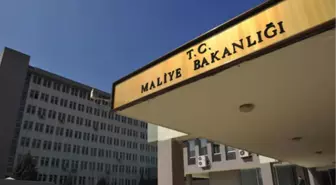 Maliye Bakanlığı'nda Bazı Bürokratlar Görevlerinden Alındı