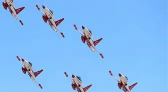 Solotürk'ten 'tarihi' gösteri - İniş
