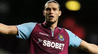 Andy Carroll Dönüyor