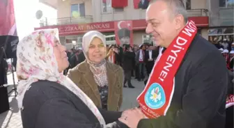 Köprübaşı'da Miting Havasında Aday Tanıtımı