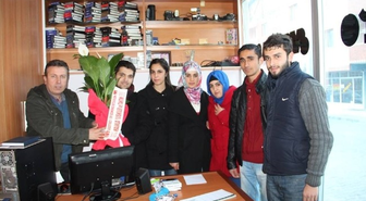Öğrenciler Gazeteciler Gününü Kutladı