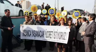 Ümraniye'de Bordro Yakma Eylemi