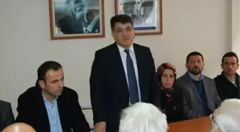 AK Parti Eynesil İlçe Başkanı İbrahim Topal ve Yönetim Kurulu Üyeleri Görevlerinden İstifa Etti