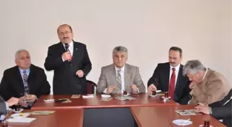 AK Parti Trabzon'da Seçim Çalışmalarına Devam Ediyor