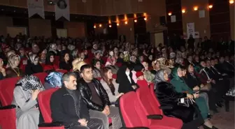 Bingöl'de 'Keşkesiz Bir Hayat İçin Aile İçi İletişim' Konferansı