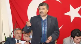 MHP'nin Adayı Çelik, Köyleri Ziyaret Etti