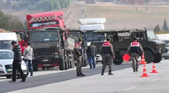 Adana'da Aranan TIR'ları Görüntüleyen Gazetecilere Gözaltı