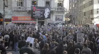 Hrant Dink Agos Gazetesi Önünde Anıldı