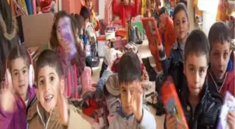 İstanbul Açı Okullarından Kocatepeli Miniklere Yardım