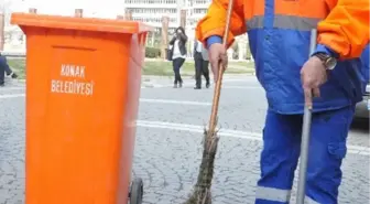 Seçilirse Çöpçü Kıyafetleriyle Meclis'e Gidecek