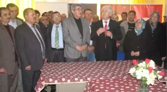 AK Parti Keles Belediye Başkan Adayını Tanıttı