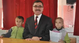 Vali Turhan Karne Dağıttı