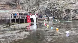 3. Kış Yüzme Şenliği Bünyan'da Yapıldı