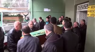 Damadın öldürdüğü kaynana ve kayınbiraderin cenaze töreni -