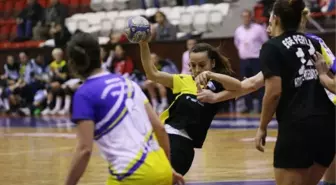 Ege Perla Konak, Yenimahalle Belediyespor'a 31-24 Yenildi