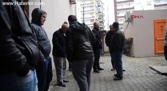 Gelibolu'da Otomobil, Kömür Yüklü Kamyonla Çarpıştı: 4 Ölü