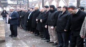 Şanlıurfa'da MHP'li Akyıldız İçin Gıyabi Cenaze Namazı Kılındı