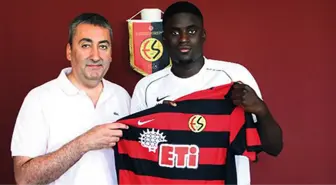 Eskişehirspor'da N'Daiye'nin Sözleşmesi Feshedildi