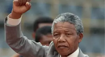 Mandela: Özgürlüğe Giden Uzun Yol Türkçe Altyazılı Fragman