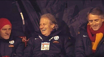 Mancini ve Tugay, Sabri'nin Golünden Sonra Gülümsedi