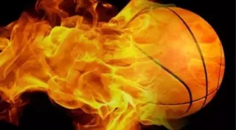 Fenerbahçe'nin Yıldızı Sezonu Kapattı