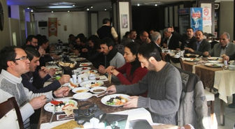 BDP Tuşba Eş Başkan Adayları Basınla Kahvaltıda Buluştu