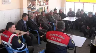 Meram Jandarma Trafik Timi Hatunsaray'da Seminer Verdi