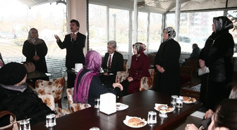 Yenişehir AK Parti'de Kadın Kolları Tanıtıldı