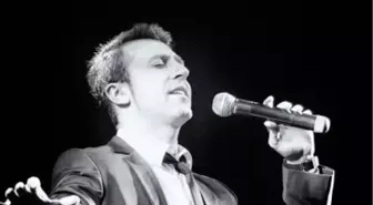 Atılgan Gümüş Sevgililer Günü'nde Moda Deniz Kulübü'nde