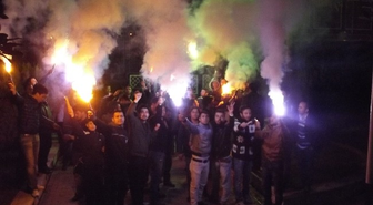 Taraftardan Futbolculara Moral Ziyareti