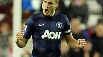 Vidic Açıkladı! Gidiyor...