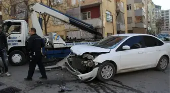 Siirt'te Trafik Kazası: 2 Yaralı