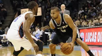 Charlotte Bobcats-San Antonio Spurs: 100-104 / Nba'de Gecenin Sonuçları
