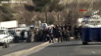 Diyarbakır'da Şahin Öner'i Anma Eylemine Polis Müdahalesi