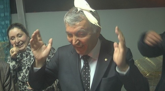 Başkan'dan, 'Başıma Devlet Kuşu Kondu' Esprisi