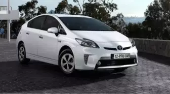 Toyota, 1,9 Milyon Aracı Geri Çağırıyor
