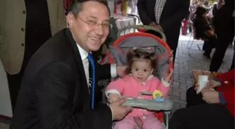 Bayraklı'nın 'Sarı' Sevgisi